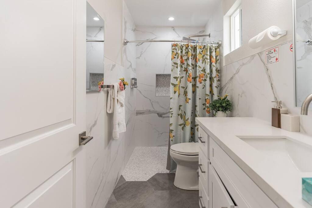 Family/pet Friendly Near Hollywood & Pasadena Appartement *