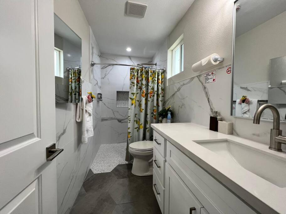 Family/pet Friendly Near Hollywood & Pasadena Appartement *
